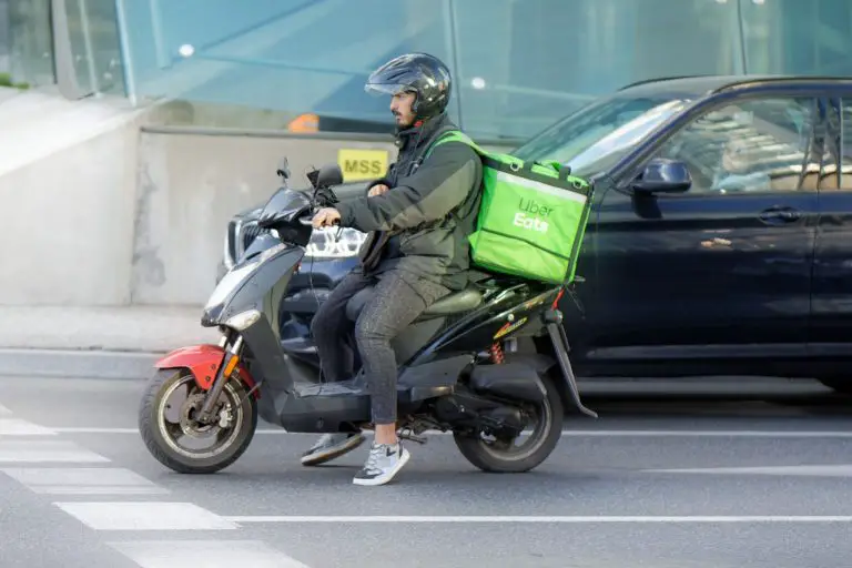 Which is the Best Food Delivery Service in the UK?